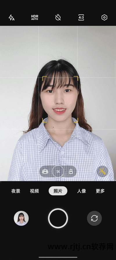 证件照 拍摄 软件_蓝底白衬衫证件电子照_如何用家用数码相机拍摄1寸2寸标准证件相
