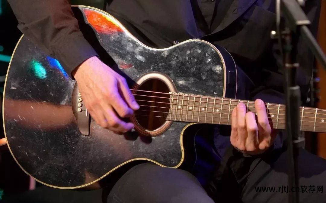 手机吉他solo晴天教程_solo吉他教程老男孩_solo吉他软件教程