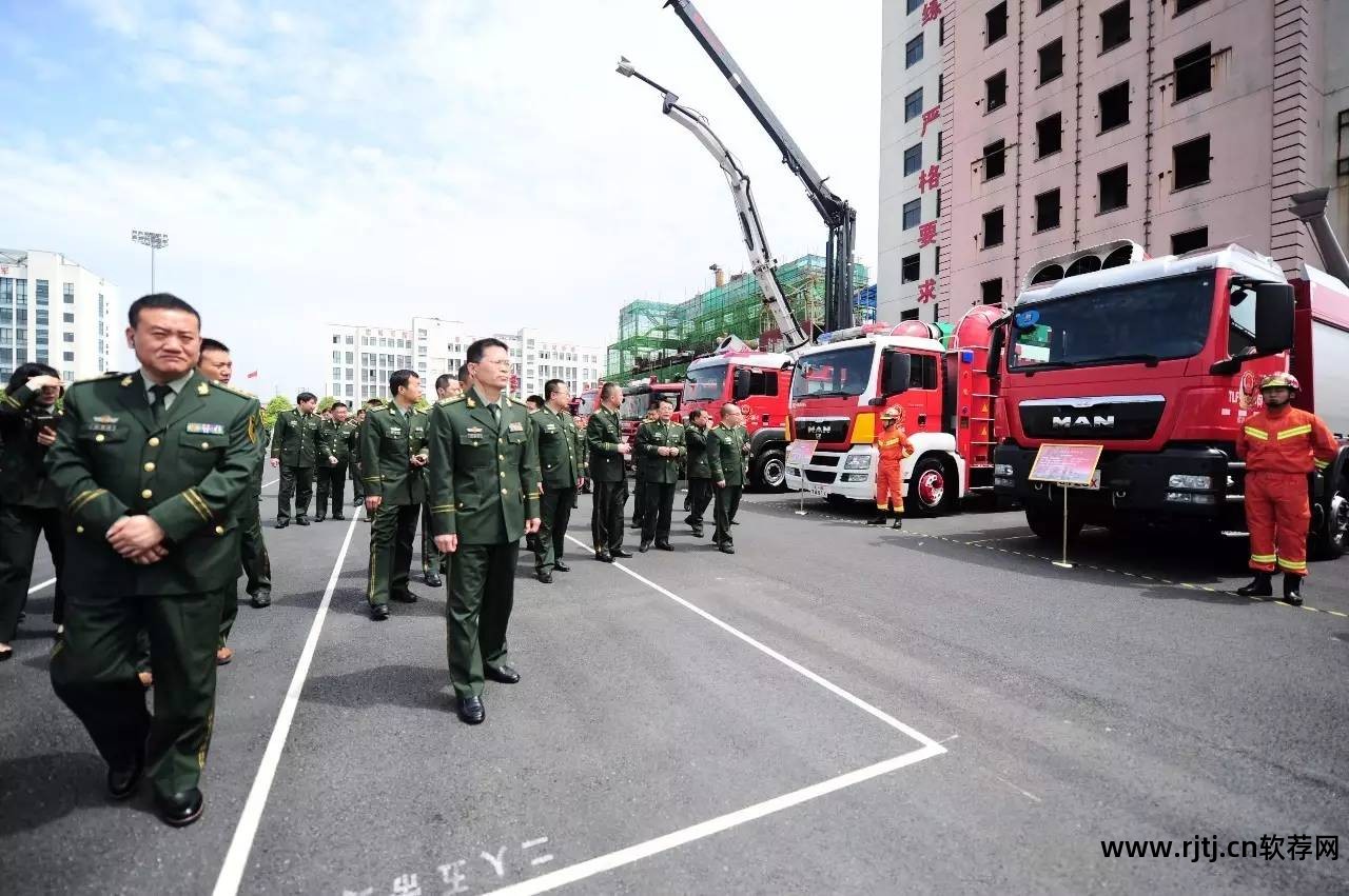 水罐消防车训练软件_消防车水罐怎么清洗_水罐消防车使用