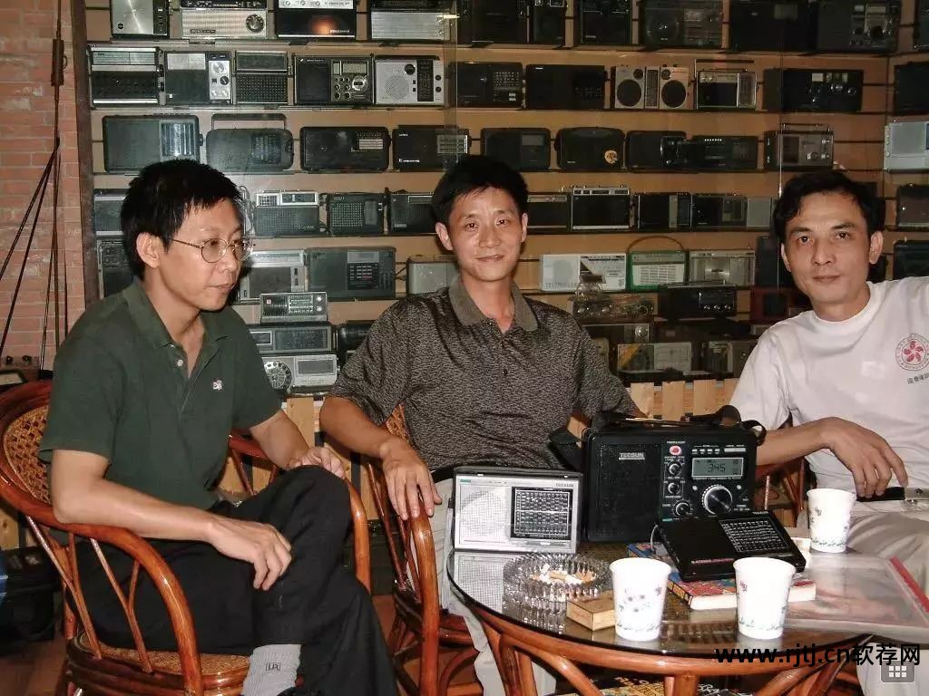 国产十大电子管收音机名机_安卓刷机哪个软件好_什么收音机软件最好